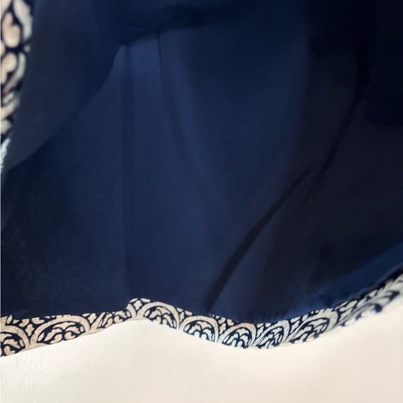 Talbots Navy and White Floral Pencil Skirt - Picture 4 of 8